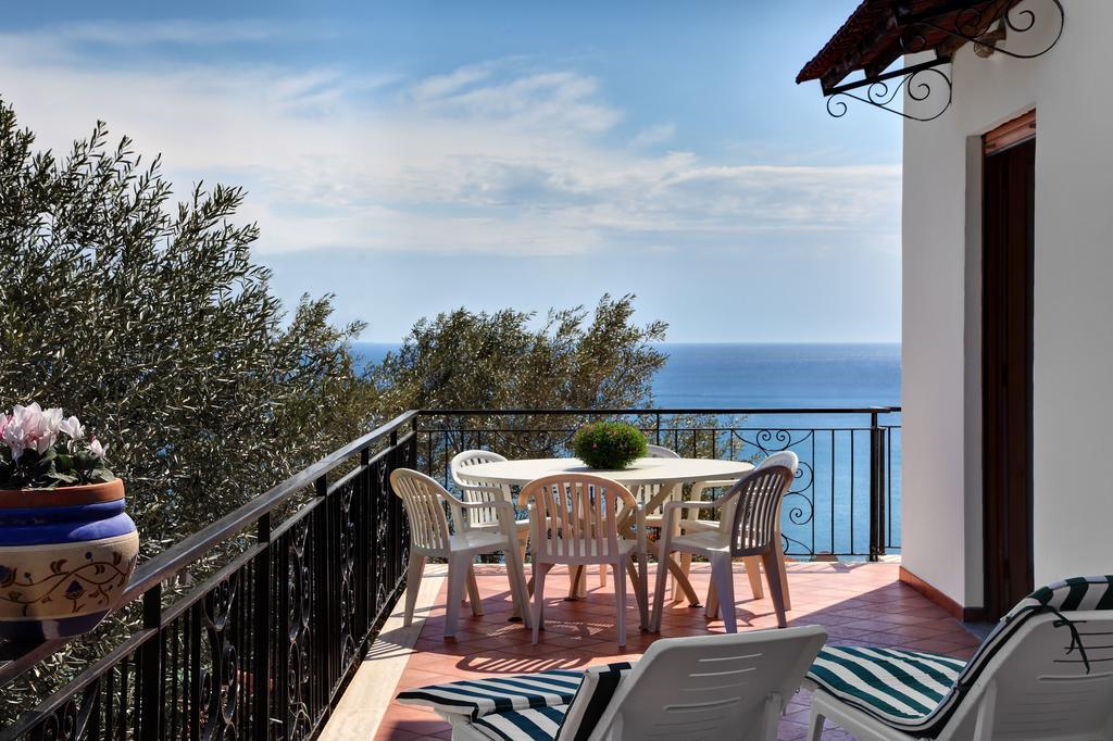 Matisse Nerano By Gocce Apartman Marina del Cantone Szoba fotó